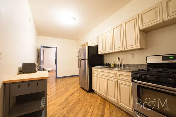 Rented by Brick&Mortar | media 25