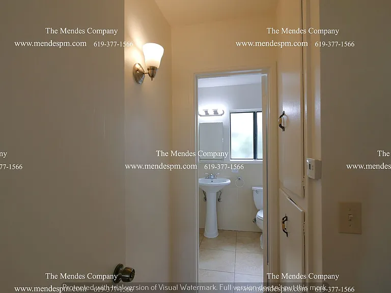 4432-4438 Mentone St — Photo 12