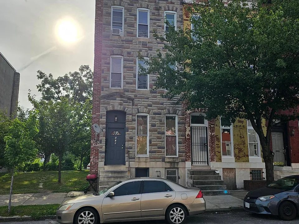 813 N Fulton Ave #1