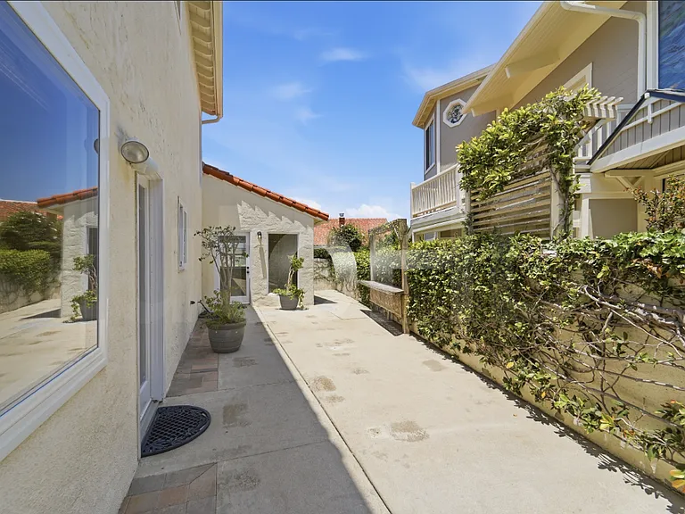 1220 Mandalay Beach Rd — Photo 48