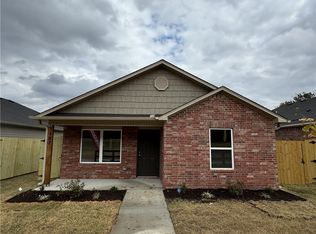 3187 S Saline Aly, Fayetteville, AR 72701