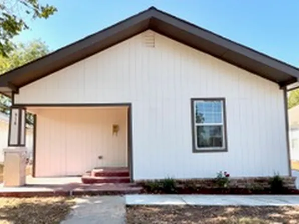 516 3rd Ave NW, Ardmore, OK 73401