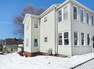 21 Orient St, Worcester, MA 01604