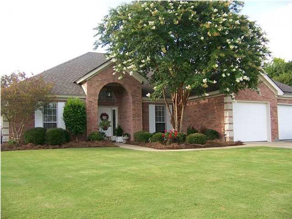 1st image of 6423 Eastwood Glen Dr