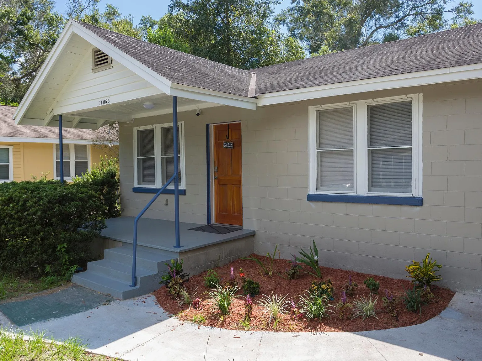 1505 E New Orleans Ave — Photo 3