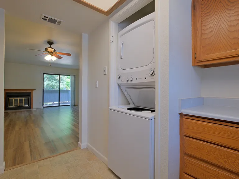 3180 Country Club Dr #10A — Photo 12