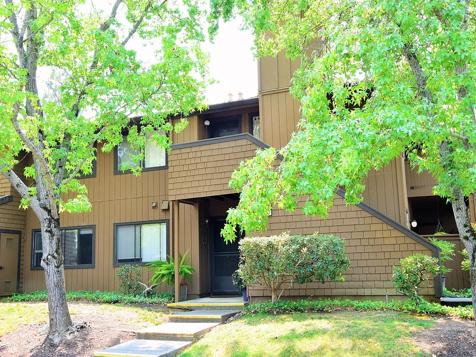 436 Bernice Ln