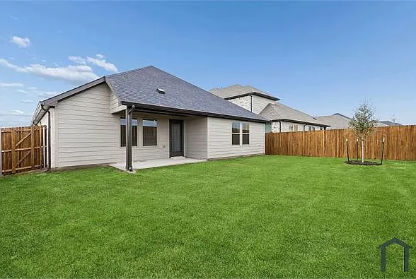 986 Olive Dr — Photo 16