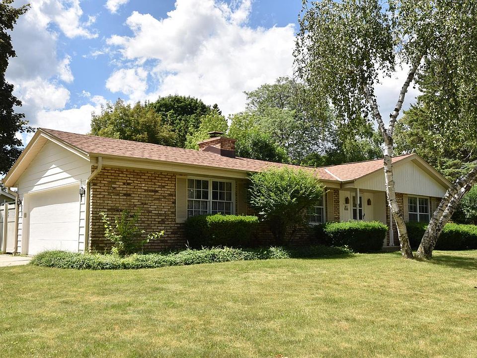 1st image of W72N789 Harrison AVENUE