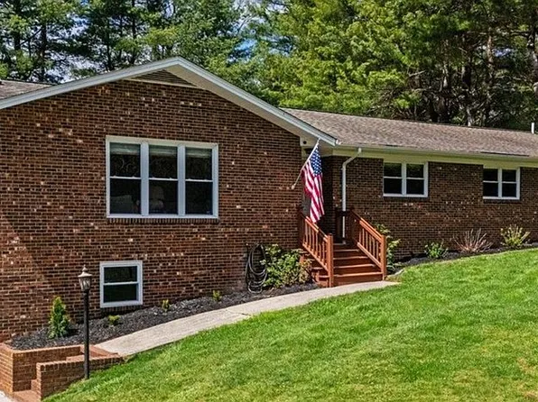 277 Perkins St, Boone, NC 28607