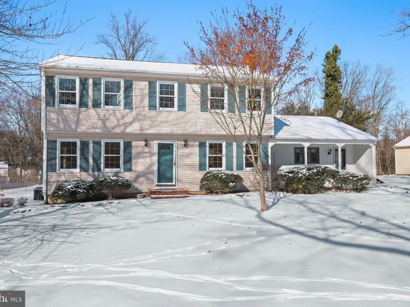 50 Mountain View Rd, Ewing, NJ 08628