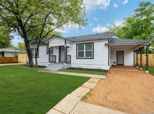 122 Hollyberry Ln, San Antonio, TX 78214