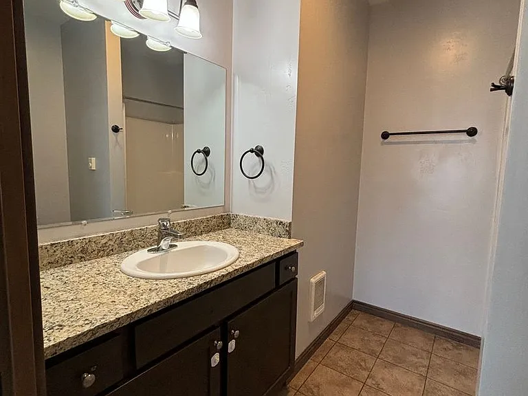 4100 Mullan Rd #809 — Photo 11