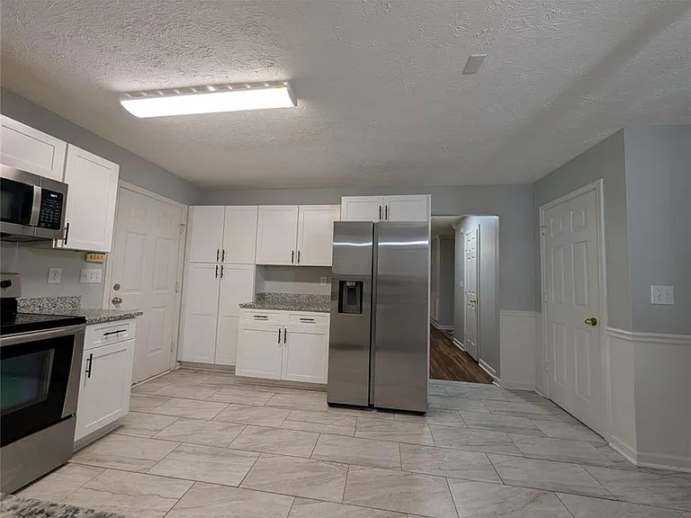 3004 Dogwood Ln — Photo 9