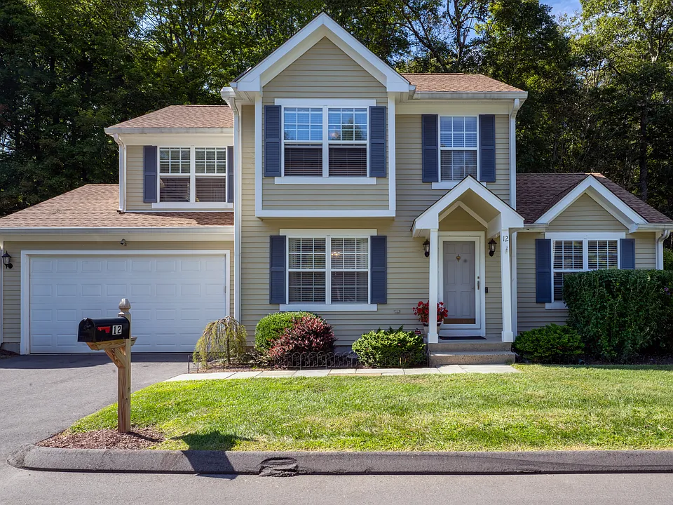 12 Echo Pond Rd #12