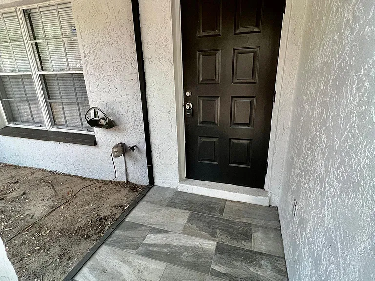 1206 Baldwin Pl — Photo 7