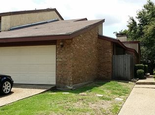 2434 Richoak Dr, Garland, TX 75044