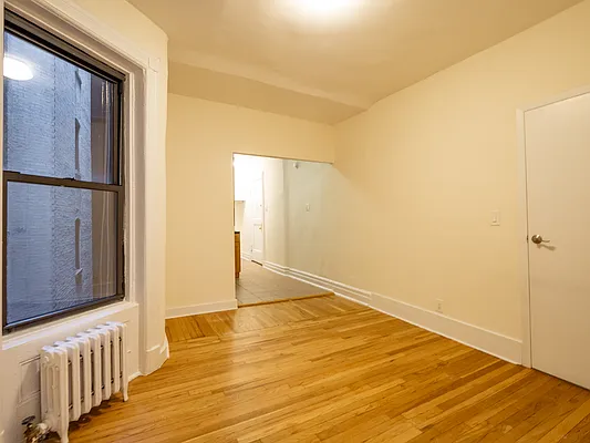 Rented by City Connections Realty | media 12