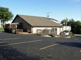 3018 Hickory Dr, Mccullom Lake, IL 60050