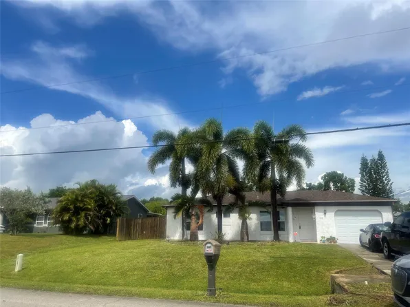 570 NW Sagamore Terrace, Port St Lucie, FL 34983