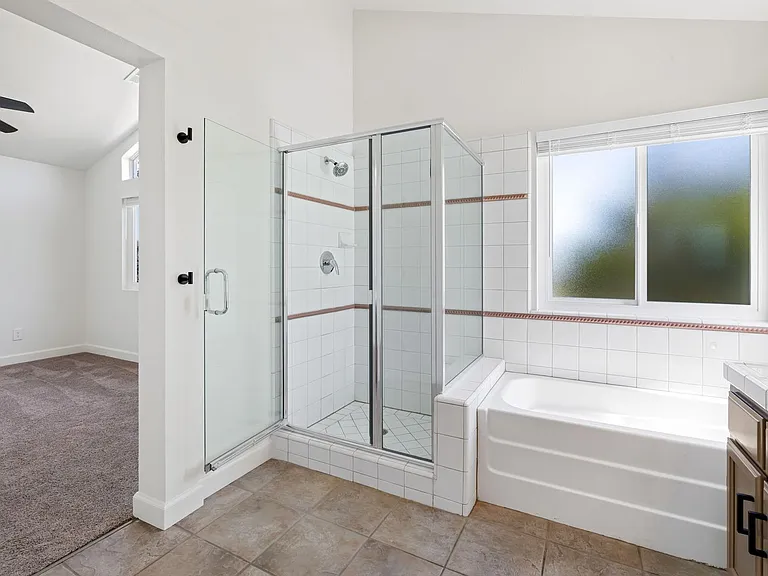 18177 Stonegate Ct — Photo 22