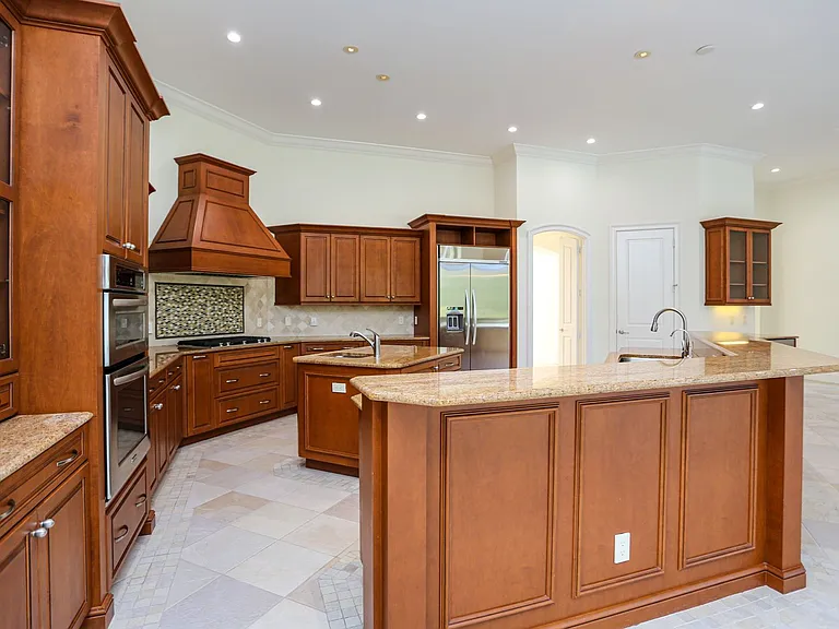 823 Cassena Rd — Photo 69