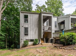 10174 Iron Mill Rd, North Chesterfield, VA 23235