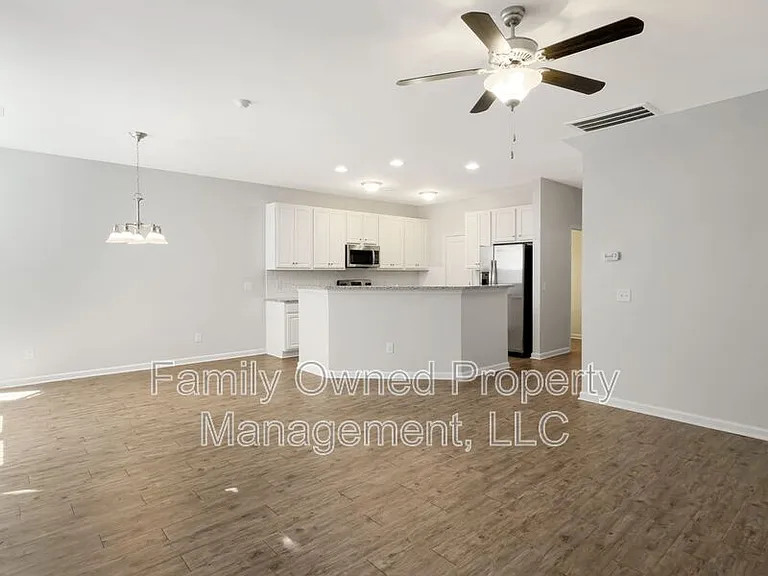 8968 Cat Tail Pond Rd — Photo 15