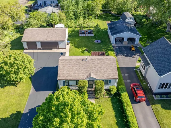 9141 Vinland St, Duluth, MN 55810