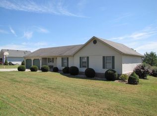 649 Ferry Rd, Somerset, KY 42503