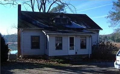 2nd image of 2603 Murphy Hwy