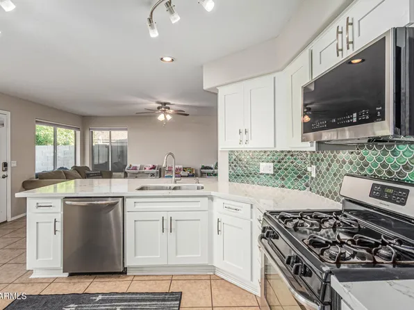 13136 W MONTE VISTA Drive, Goodyear, AZ 85395