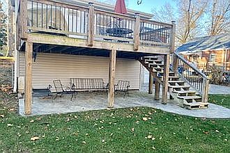 4th image of 136 Bolton Dr