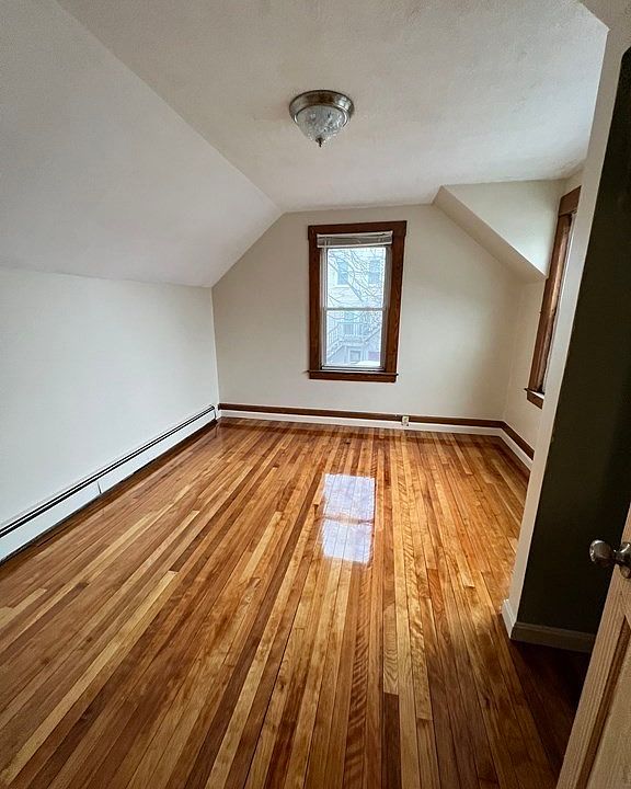 2nd image of 5 Hale St Floor 2