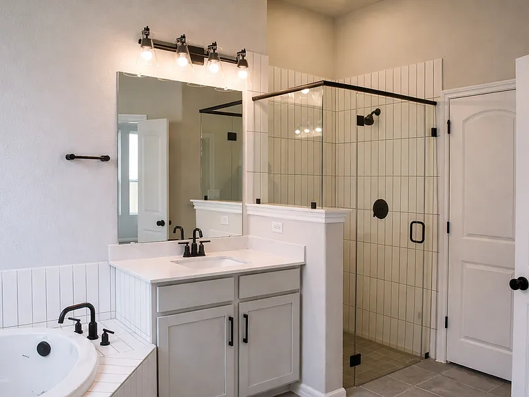 Master bedroom bath and sink