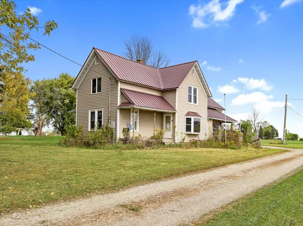 W2441 County Road G, Seymour, WI 54165