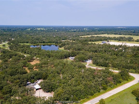 5th image of Mallard Dr