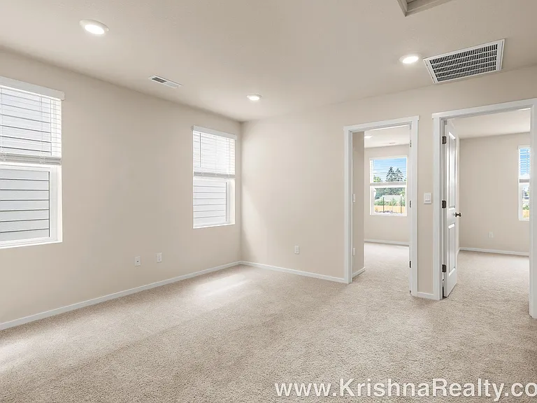 10615 NE 120th Pl — Photo 13