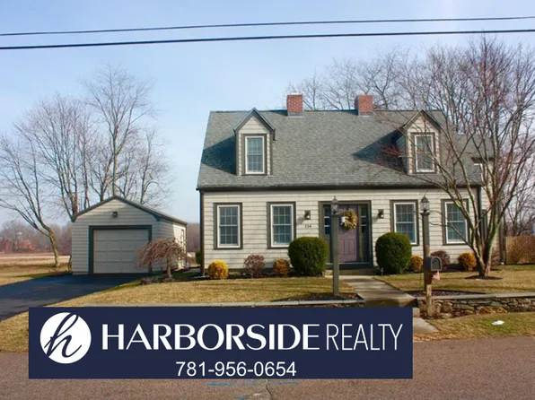 114 Miller Ave, Rumford, RI 02916