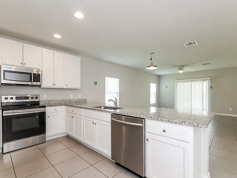 850 San Jose Ct — Photo 8