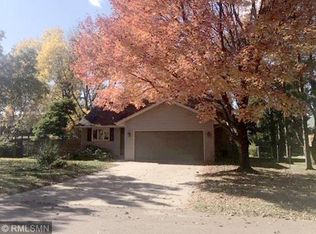 5549 Otter View Trl, White Bear Township, MN 55110