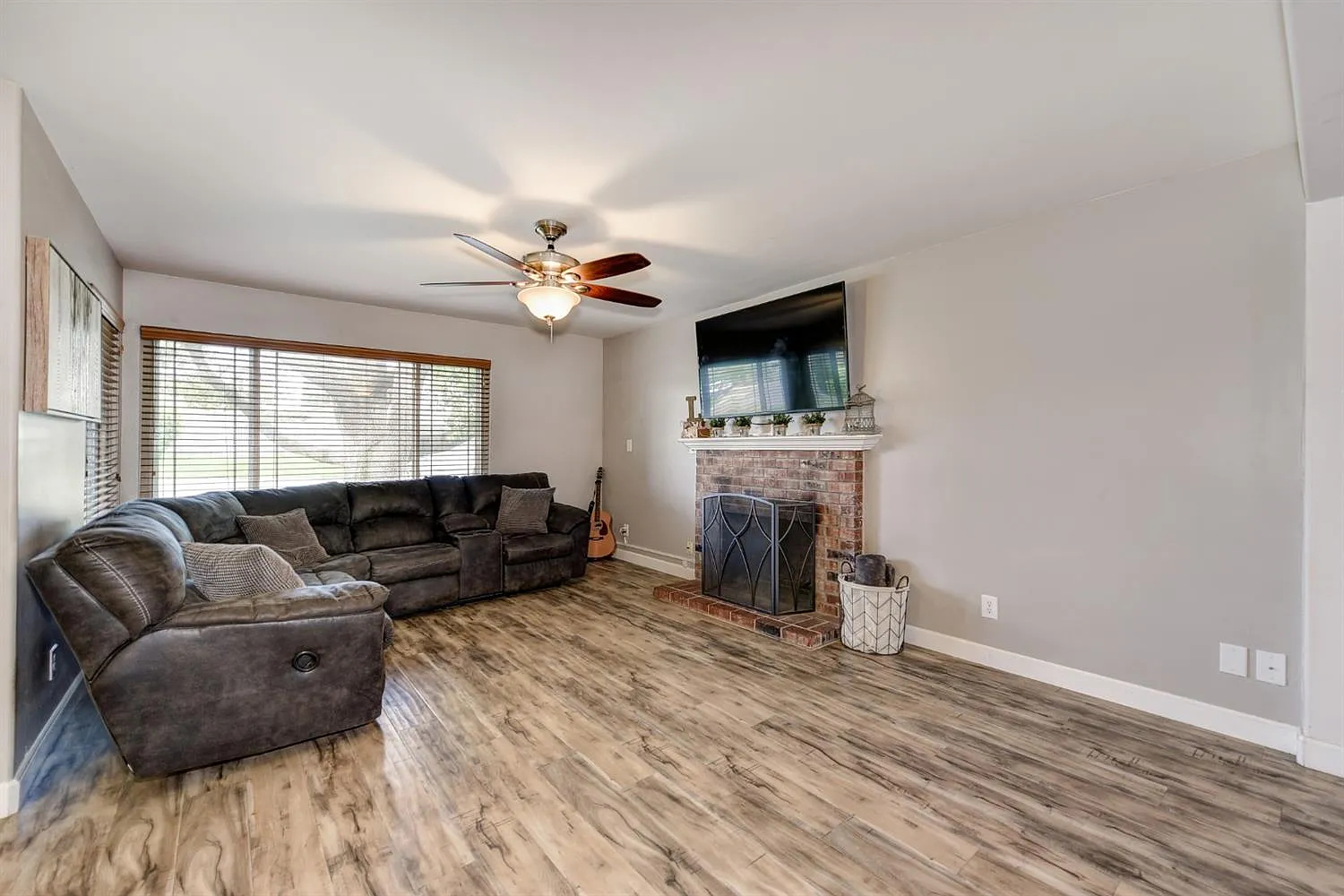 3 bed, 1523 sqft, $2,600 — Photo 3