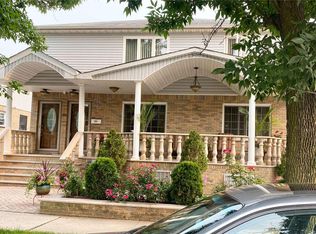 25744 144th Ave, Rosedale, NY 11422