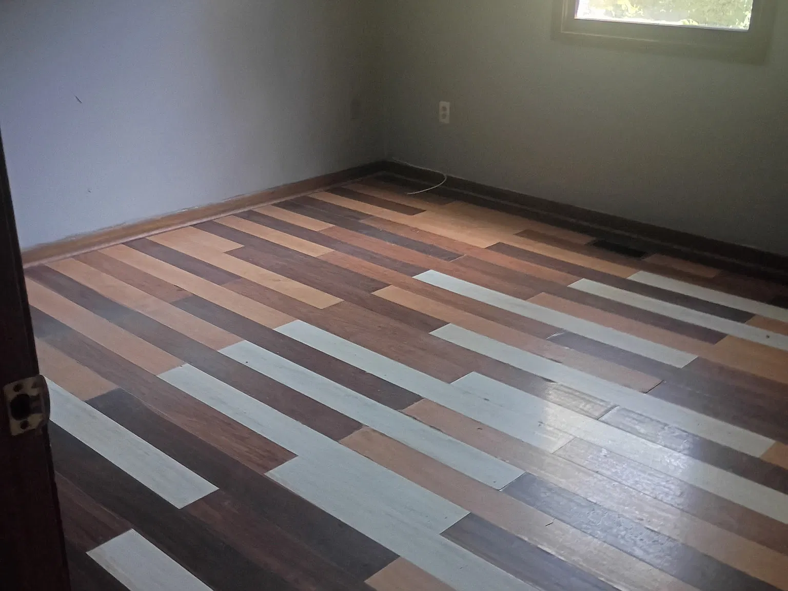 2 bed, 900 sqft, $1,100 — Photo 2