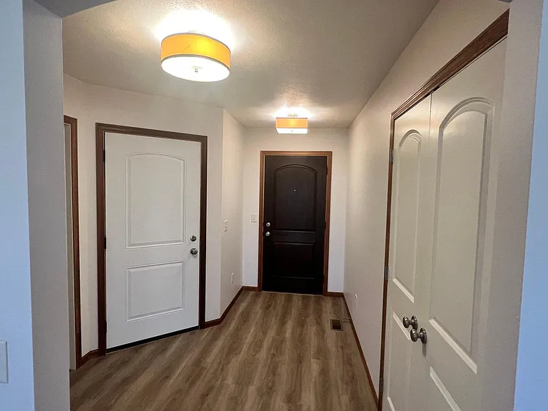 2605 W Sudbury St — Photo 15