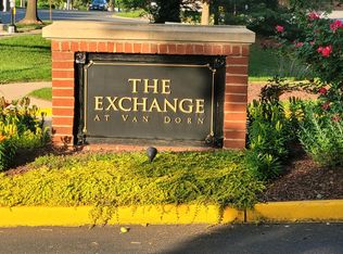 4850 Eisenhower Ave UNIT 317, Alexandria, VA
