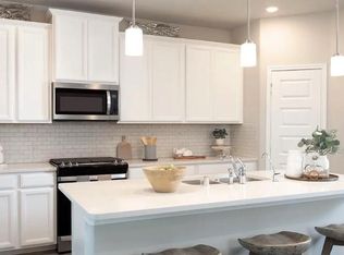 12038 Meandering Stream Dr, Mont Belvieu, TX 77523