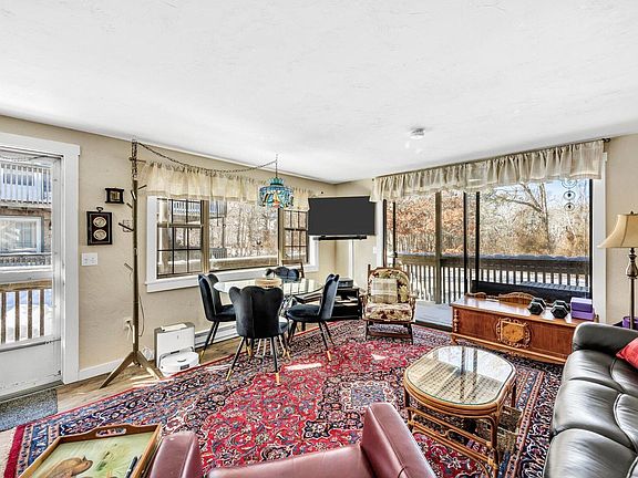 3rd image of 844 Route 28 APT 7B