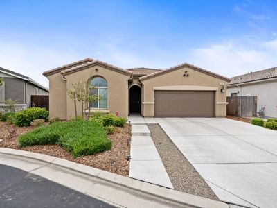 3886 Cael Ln, Clovis, CA, 93619