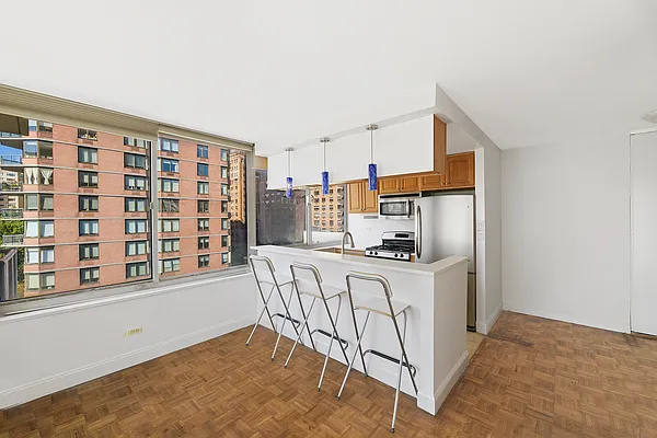 Sold by Level Group | media 5